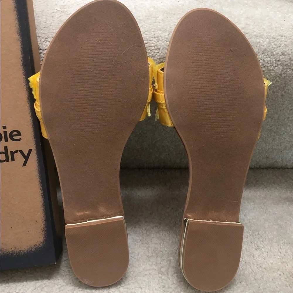 Hippie Laundry, yellow fringe with pearls, Kora sandals, size 8, never worn